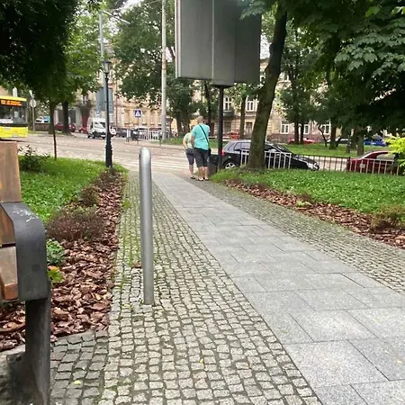 вірменська14 центр з балконом не далеко від ж д вокзалу звітні документи *