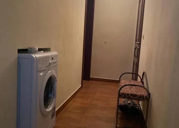 вірменська14 центр з балконом не далеко від ж д вокзалу звітні документи * إلفيف